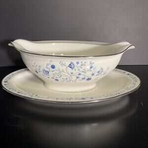 Noritake China SERENE GARDEN 7164 GRAVY BOAT with ATTACHED UNDERPLATE Japan
